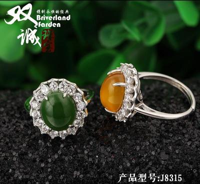 揭秘批發(fā)市場 925純銀戒指空托，鑲嵌蜜蠟?zāi)霞t的匠心之選